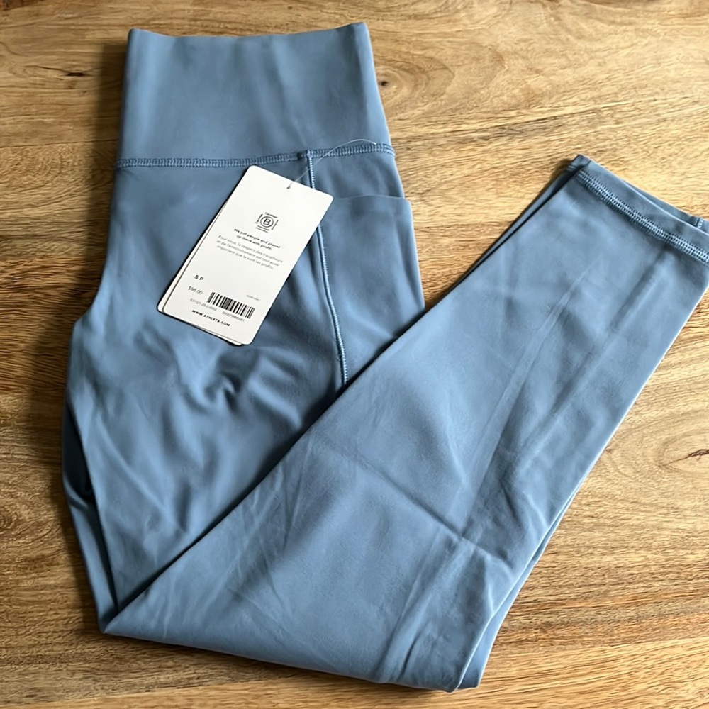 Salutation stash pocket II 7/8 tight